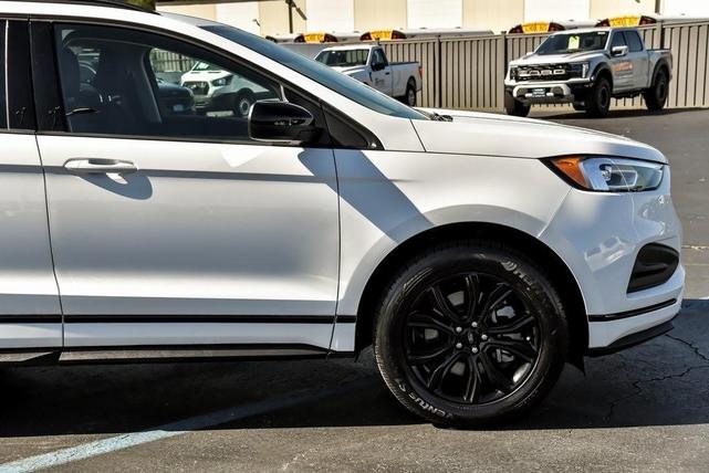 2024 ford edge se