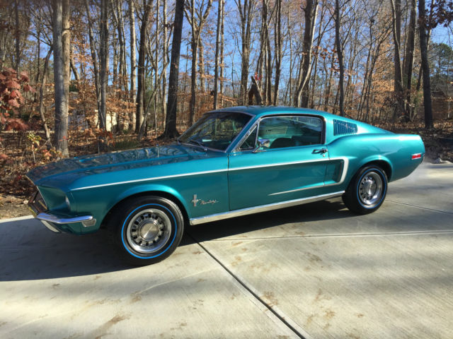 1968 ford mustang base fastback 2-door