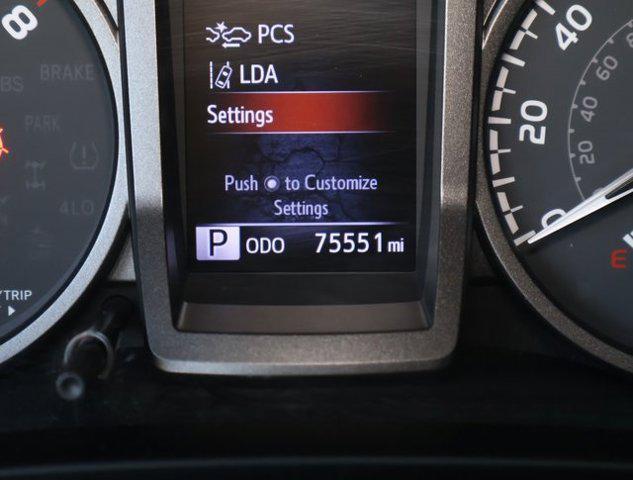 2022 toyota tacoma sr