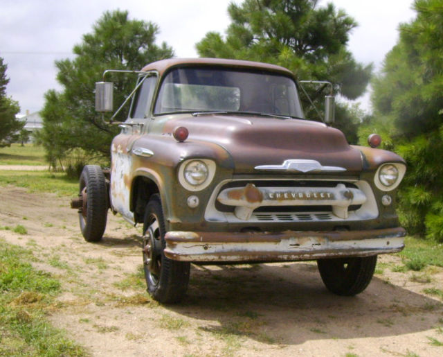 1957 chevrolet 2 ton truck