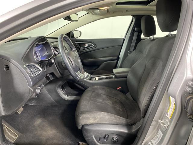 2015 chrysler 200 limited
