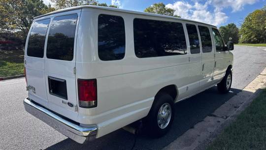 2014 Ford Econoline wagon