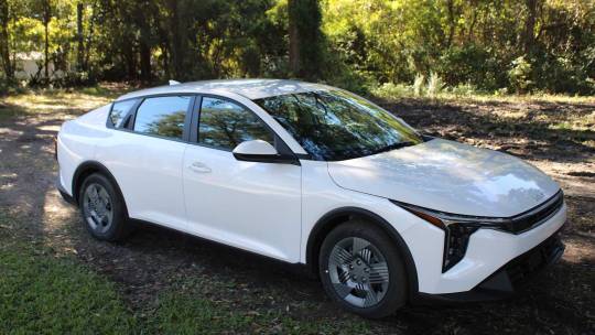 2025 Kia K4