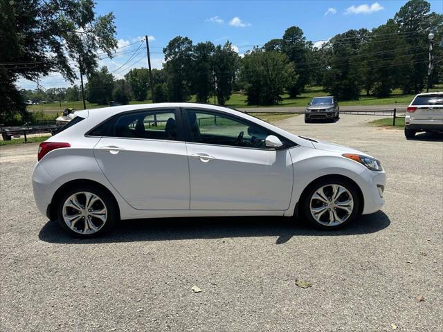 2014 hyundai elantra gt base