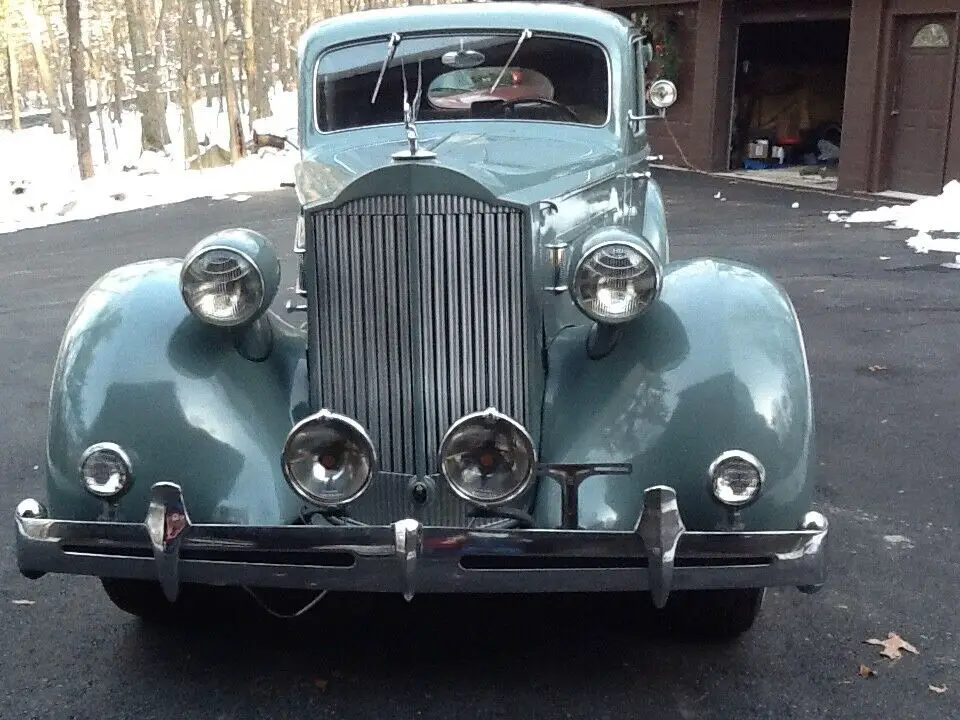 1935 packard model 1200 5-passenger touring sedan