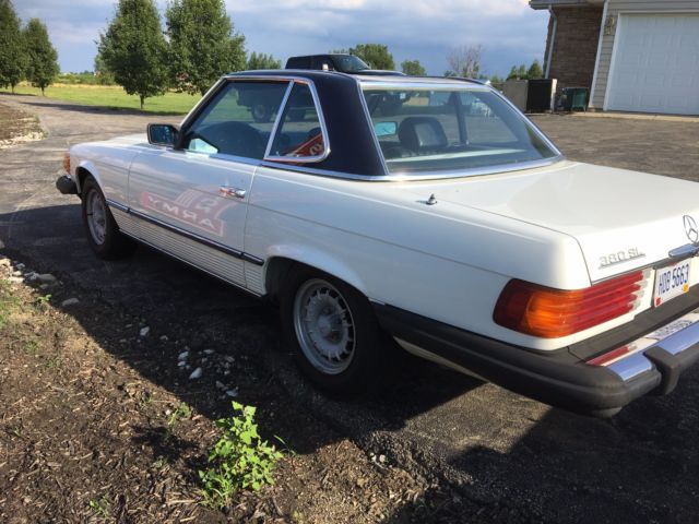 1982 mercedes-benz sl class 380 sl convertible 2-door
