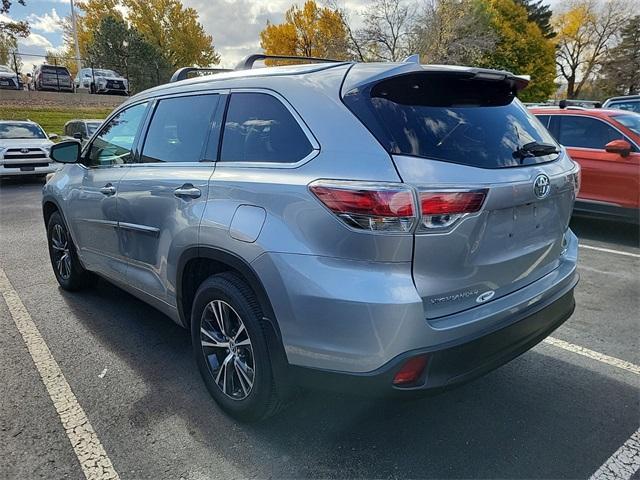 2016 toyota highlander xle