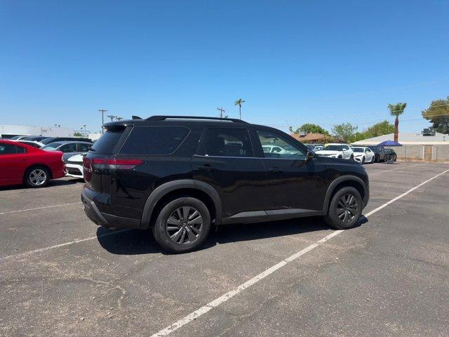 2023 nissan pathfinder sv