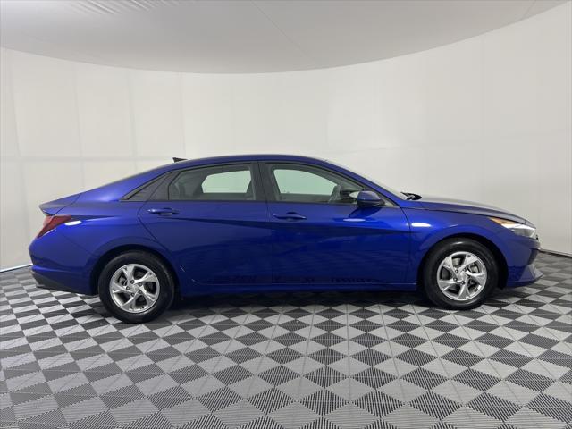 2022 hyundai elantra se