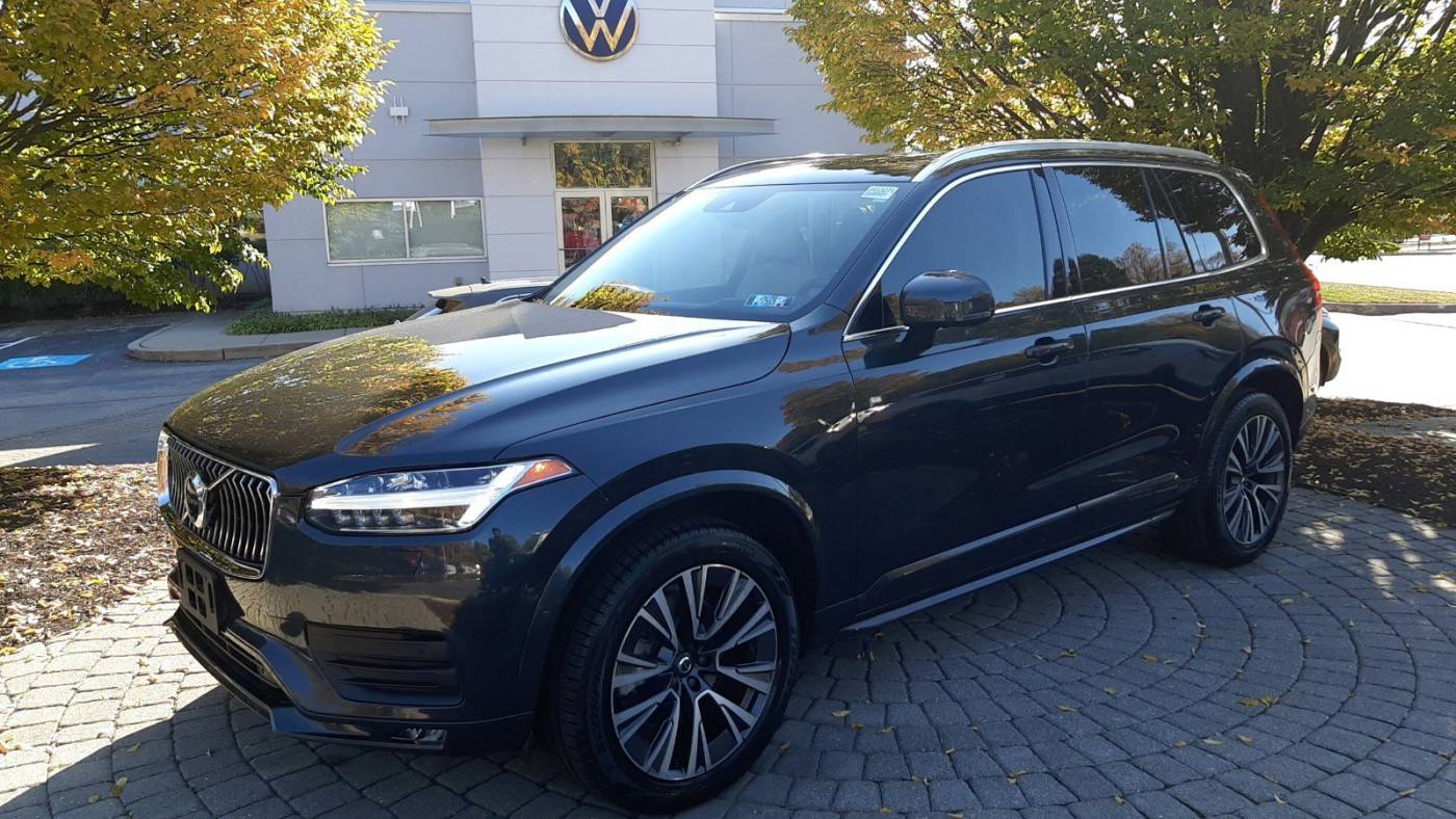 2021 volvo xc90 t6 momentum 7-passenger