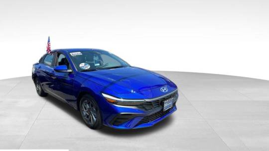 2024 hyundai elantra hybrid blue