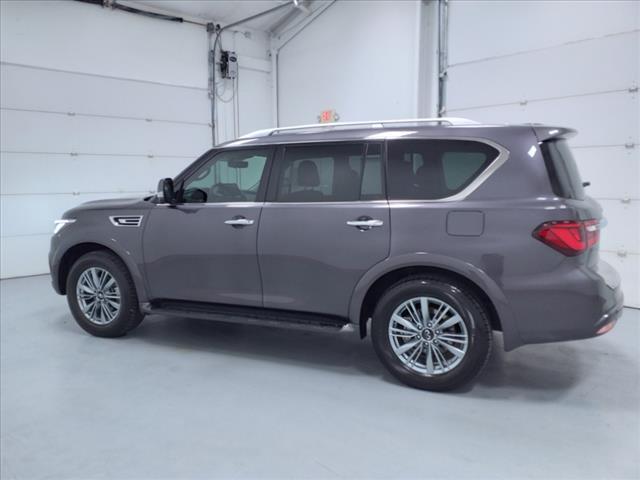 2022 infiniti qx80 luxe