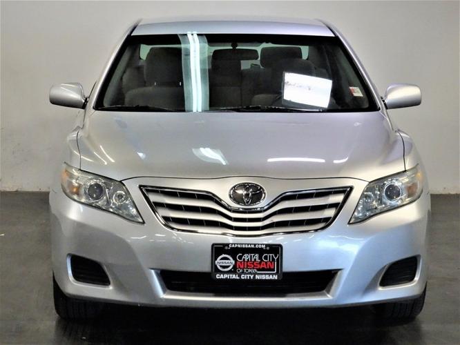 used 2011 toyota camry le topeka, ks 66612 for sale in topeka, kansas