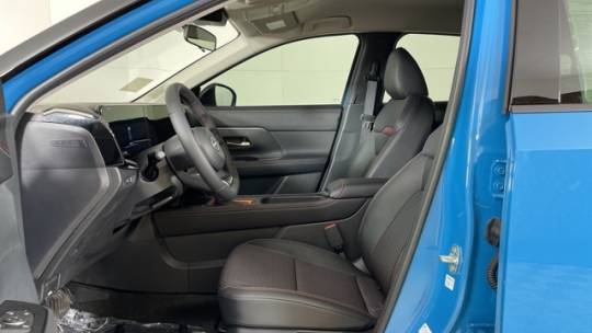 2025 Nissan Kicks