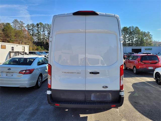 2023 ford transit-250 base
