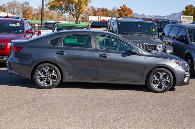 2021 kia forte lxs