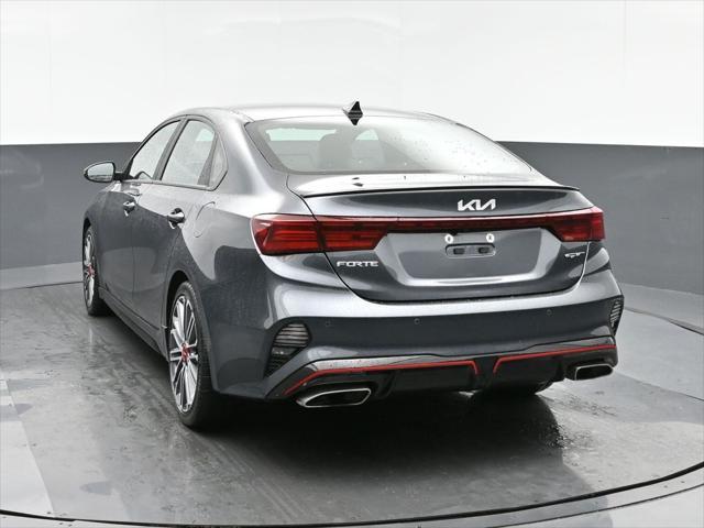 2022 kia forte gt