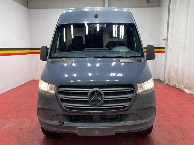 2019 mercedes-benz sprinter 2500 standard roof