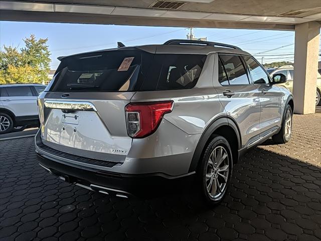 2021 ford explorer xlt