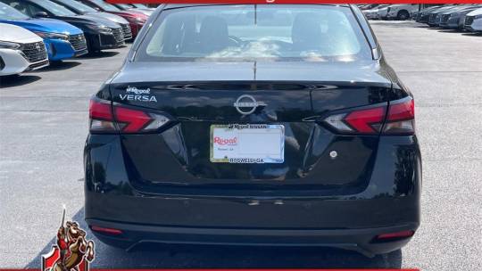 2024 Nissan Versa 1.6 s