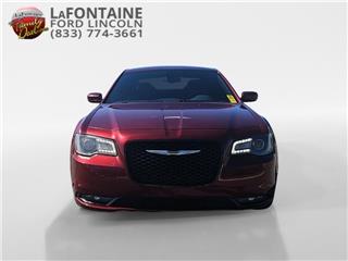 2019 Chrysler 300 s