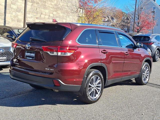 2019 toyota highlander xle