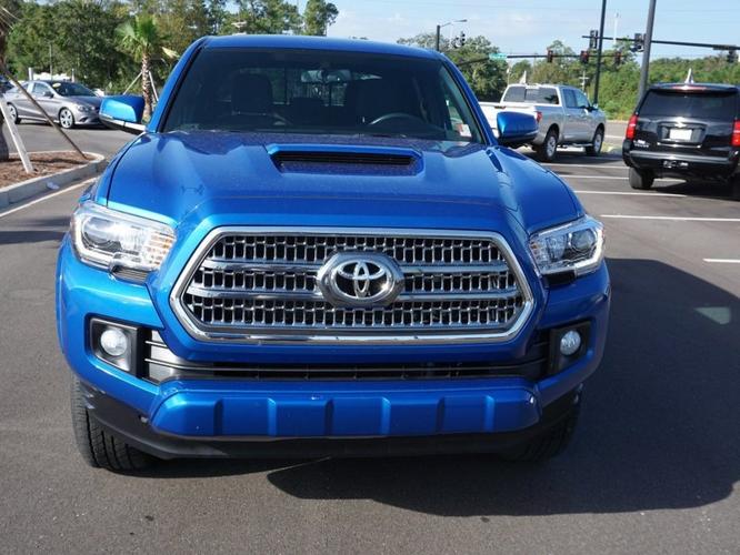 used 2017 toyota tacoma trd sport d'iberville, ms 39540 for sale in biloxi, mississippi