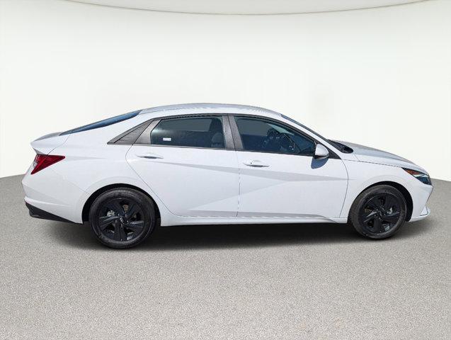 2023 hyundai elantra hev blue