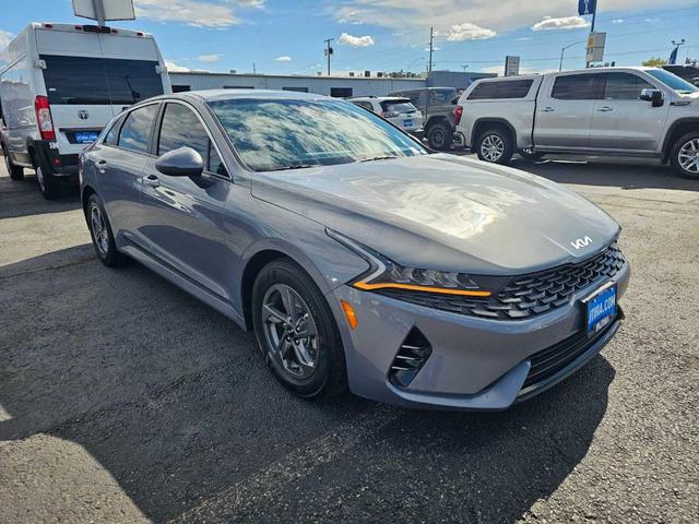 2022 kia k5 lxs