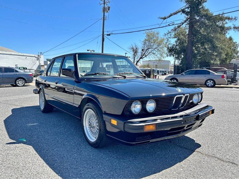 1988 bmw m5 1988 bmw m5/clean title/no accidents