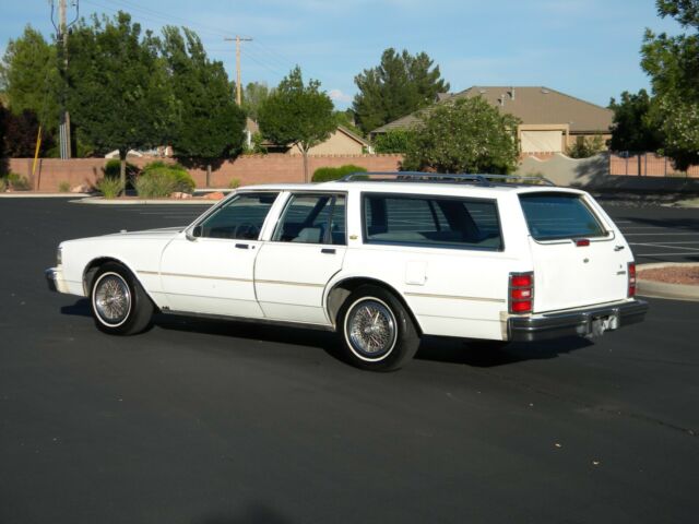 83k miles runs & drives great stock & original rust-free southwest car 3rd seat