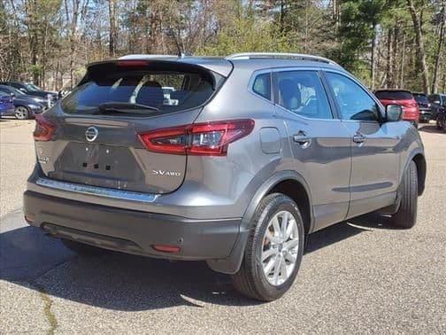 2021 nissan rogue sport sv in newington, new hampshire