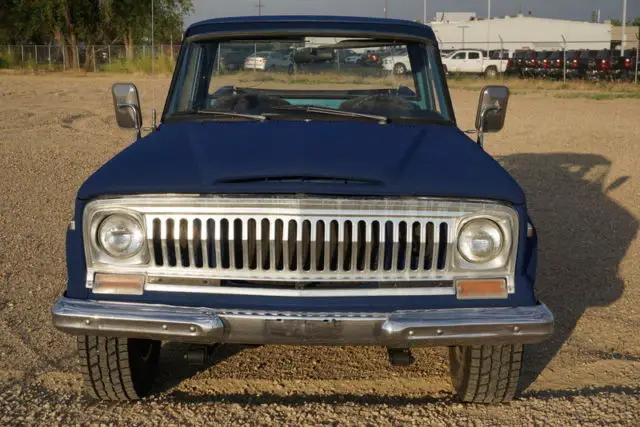 rare jeep gladiator j10, shortbed 4x4, 98,000 miles