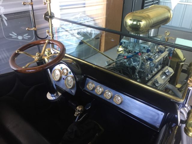 t-bucket, model t, street rod, hot rod, rat, show car
