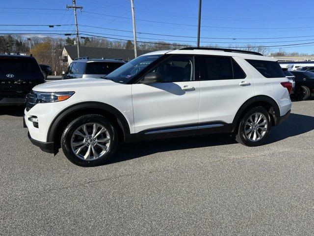 2021 ford explorer xlt