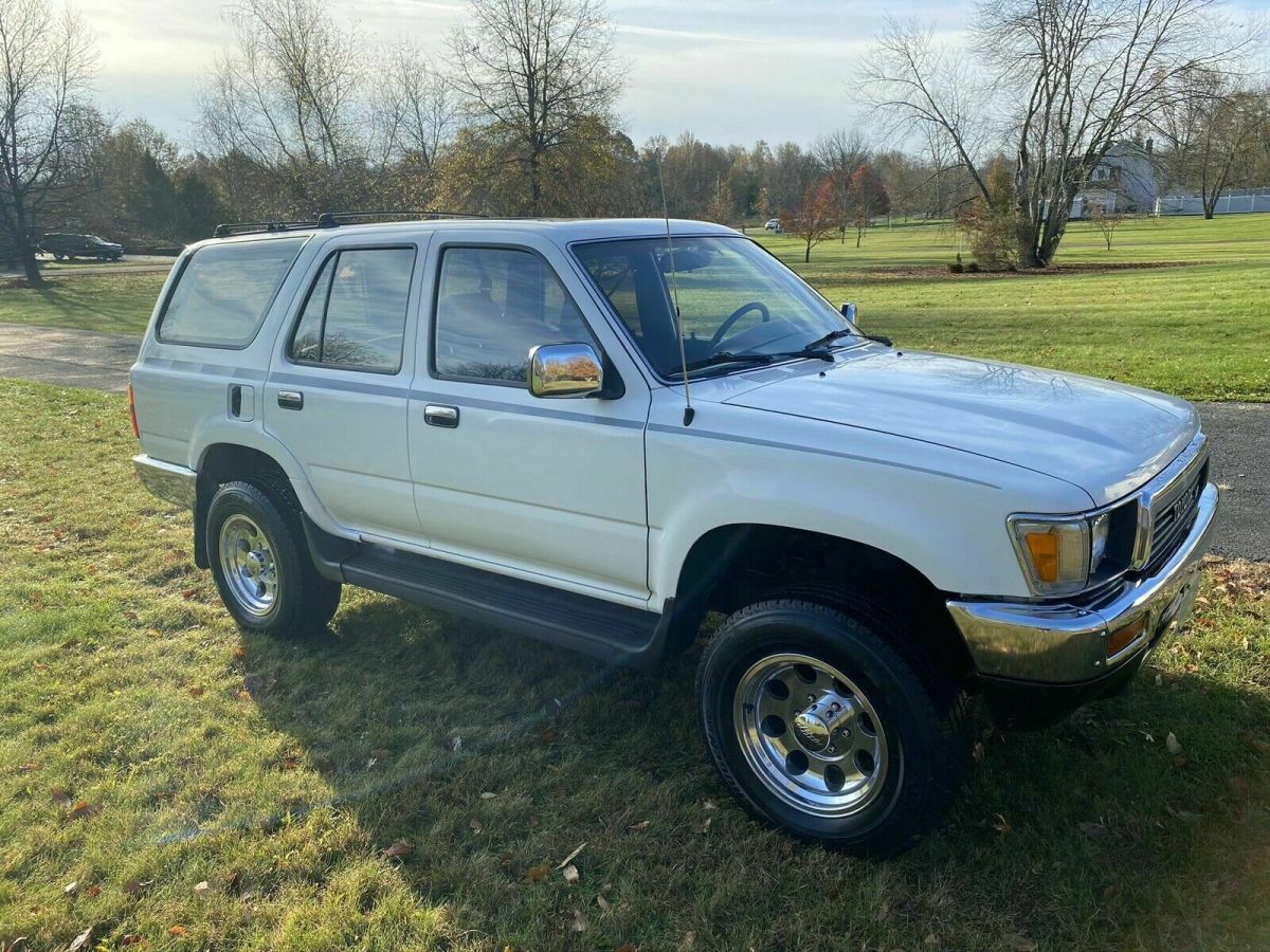 1991 toyota 4runner suv white 4wd automatic vn39 sr5