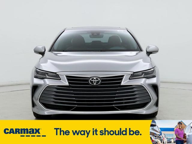 2019 toyota avalon limited