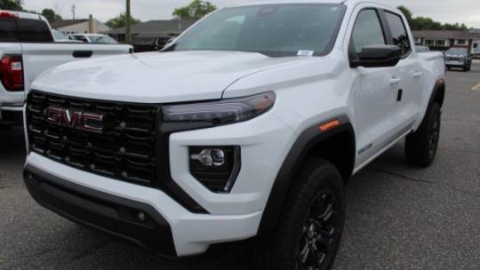 2024 GMC Canyon