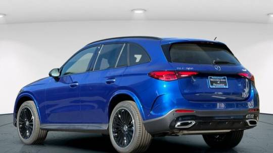 2025 Mercedes-Benz GLC