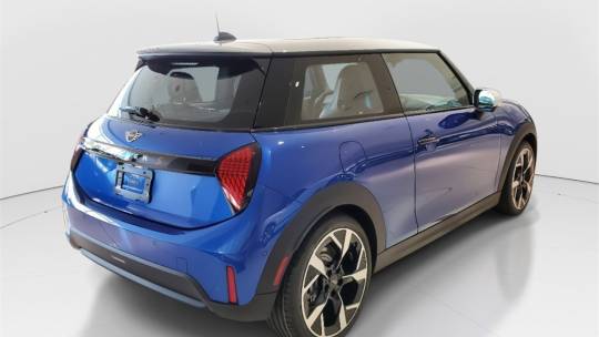 2025 Mini Hardtop