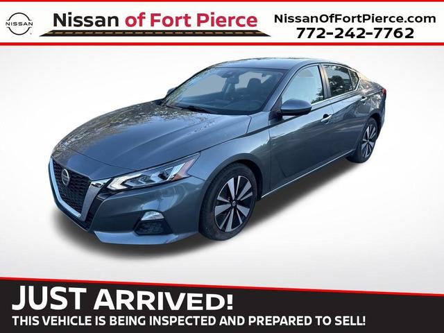 2021 nissan altima 2.5 sv