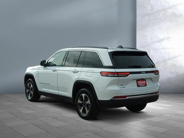 2024 jeep grand cherokee 4xe base