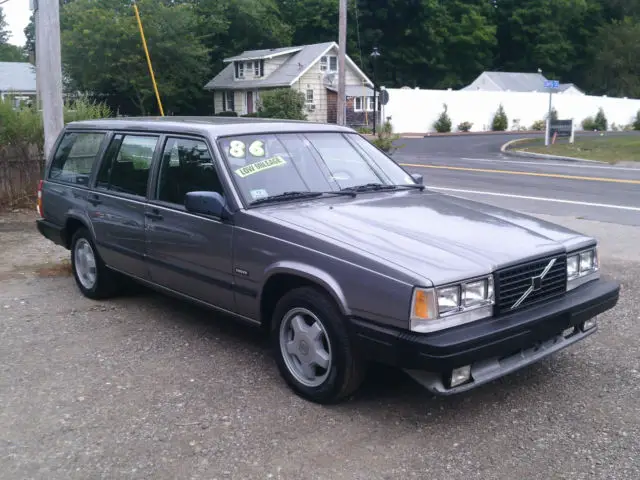 1986 volvo 740 turbo wagon ...only 43k documented miles