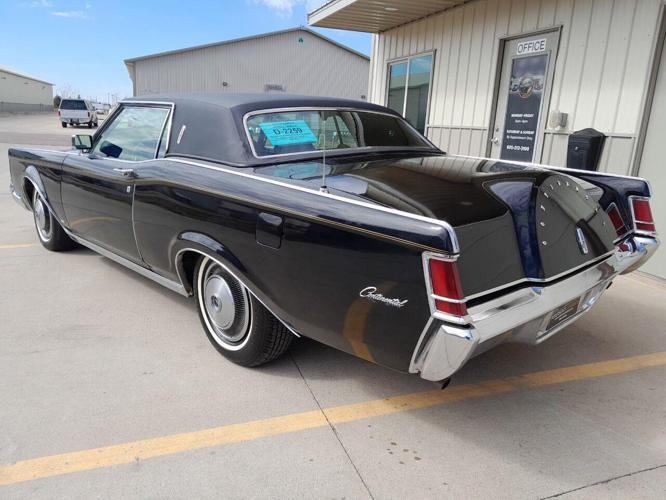 1971 lincoln continental mark iii in sioux falls, south dakota