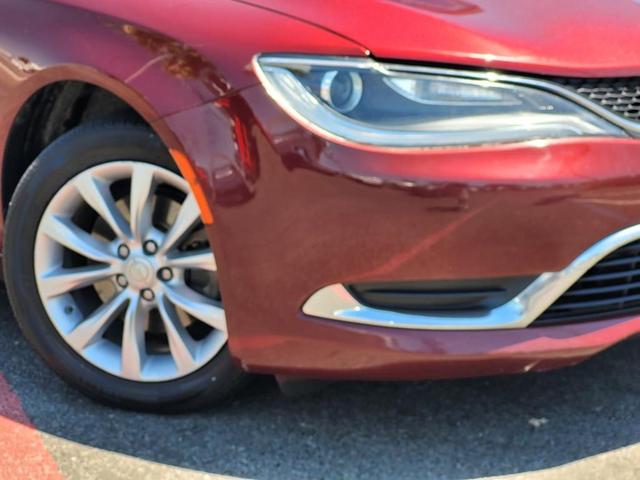 2016 chrysler 200 limited