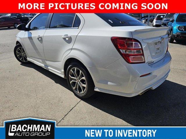 2017 chevrolet sonic lt