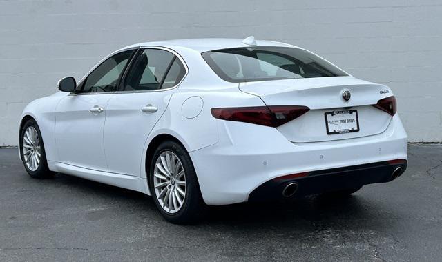 2021 alfa romeo giulia base