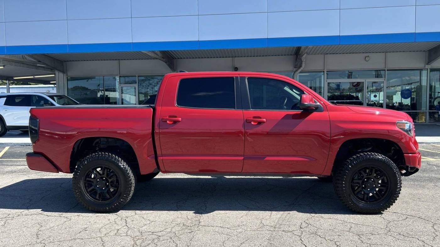 2021 toyota tundra sr5