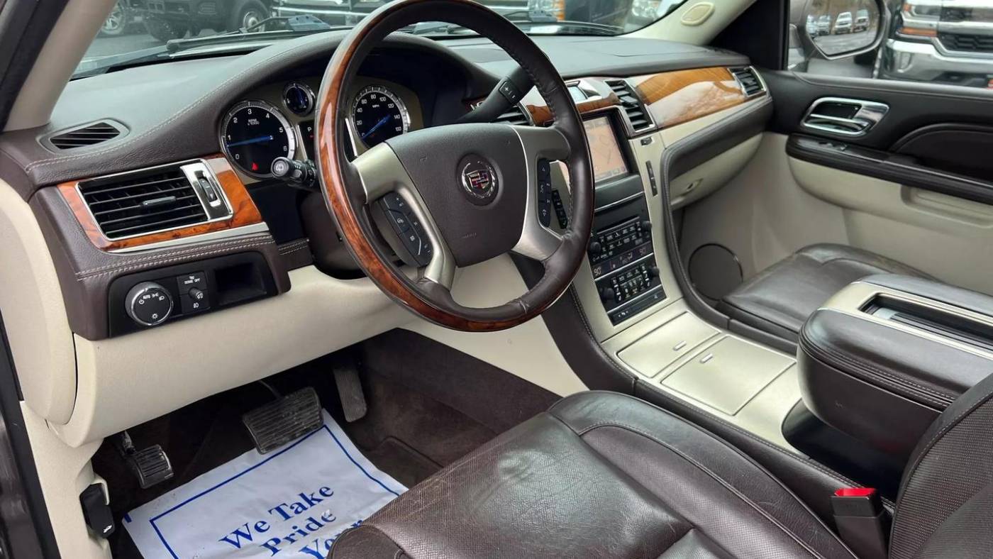 2014 cadillac escalade esv platinum