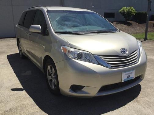 2015 toyota sienna in columbus, ohio